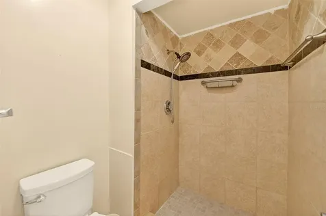 2996 Mission Drive E Clearwater FL 33759