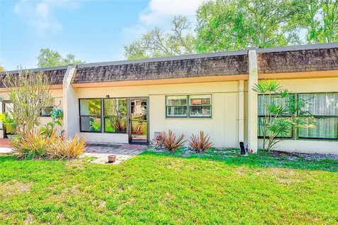 2996 Mission Drive E Clearwater FL 33759