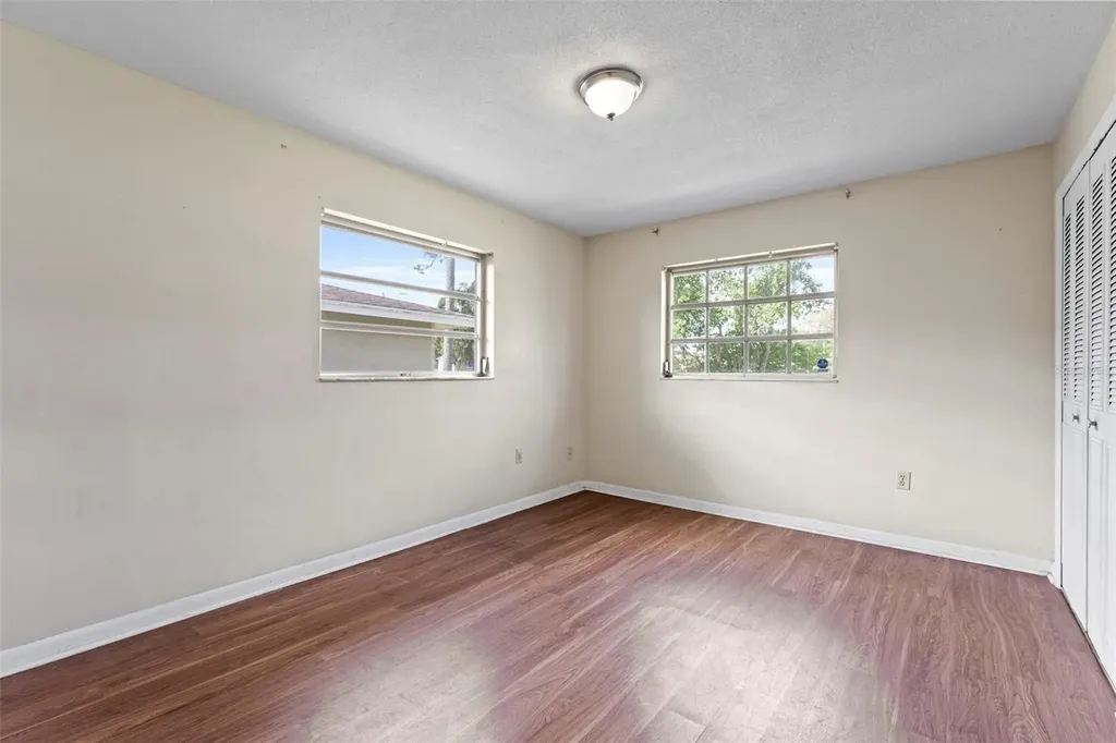 2713 Greenfield Avenue Orlando FL 32808