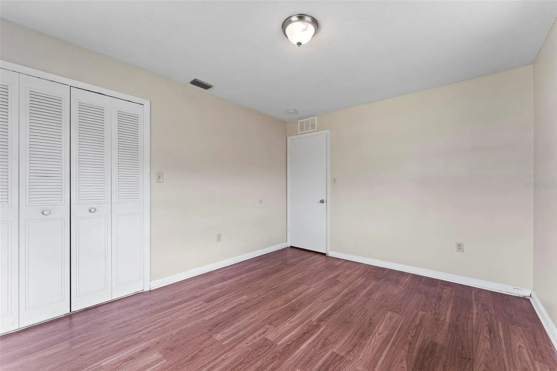 2713 Greenfield Avenue Orlando FL 32808
