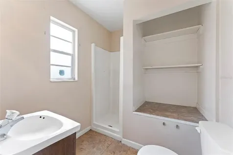 2713 Greenfield Avenue Orlando FL 32808