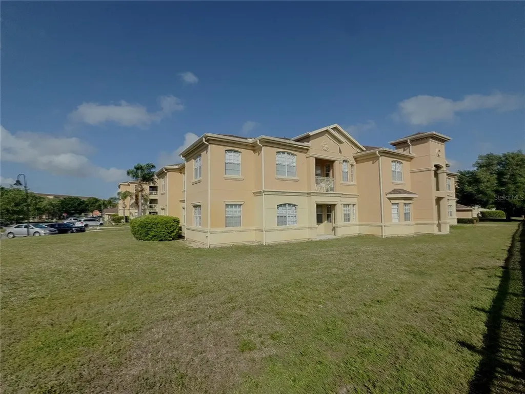 204 Terrace Ridge Circle Davenport FL 33896