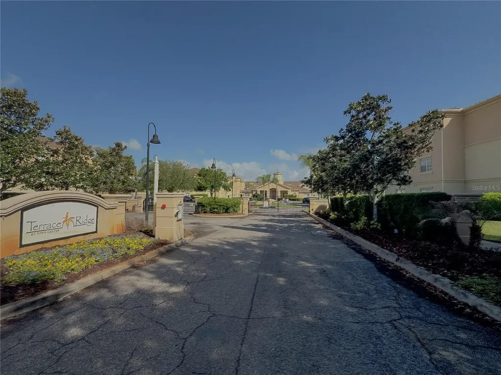 204 Terrace Ridge Circle Davenport FL 33896