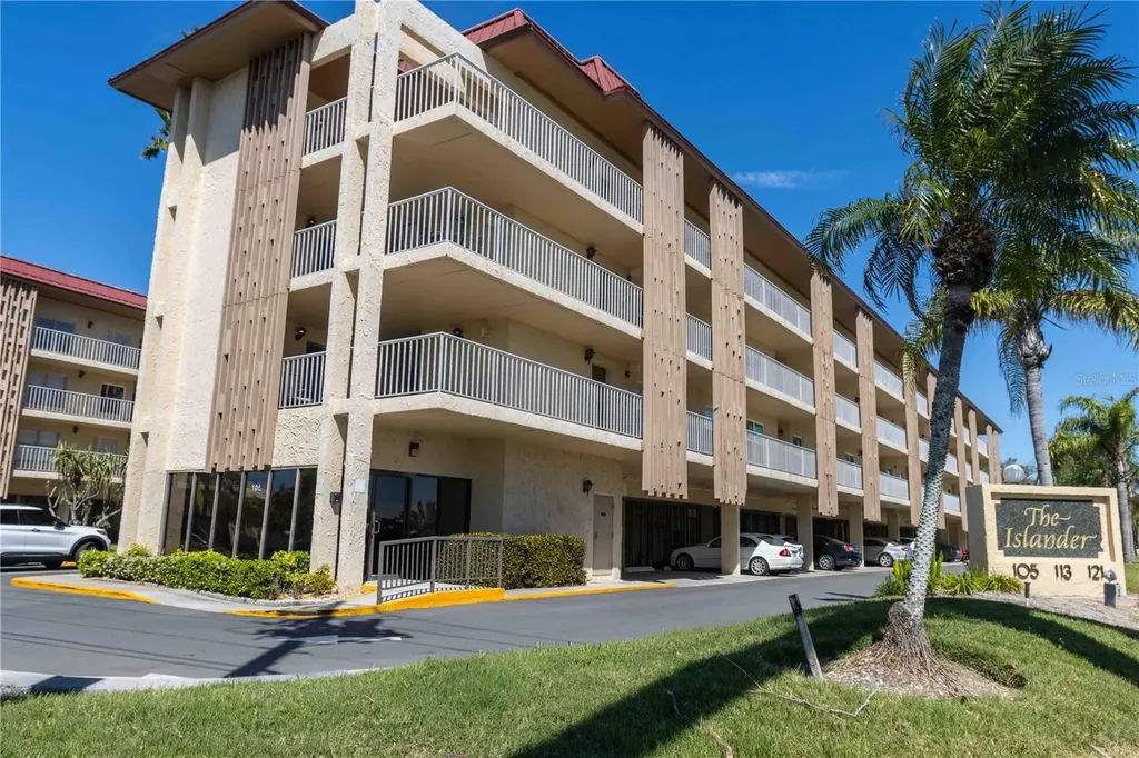 105 Island Way Clearwater Beach FL 33767