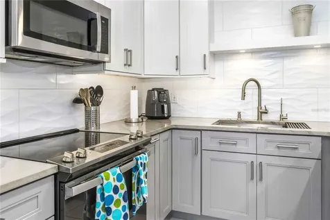 105 Island Way Clearwater Beach FL 33767