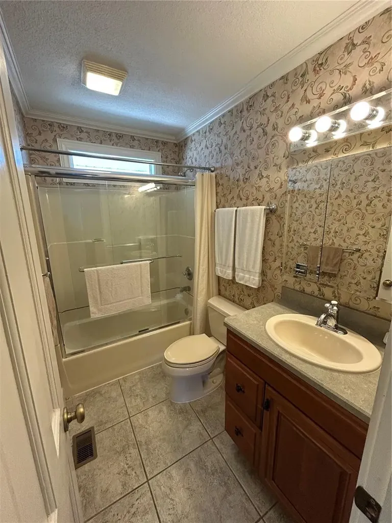 11001 SE Sunset Harbor Road Summerfield FL 34491