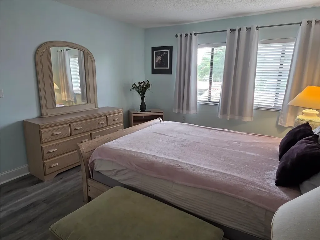 320 Barcelona Drive Bradenton FL 34210