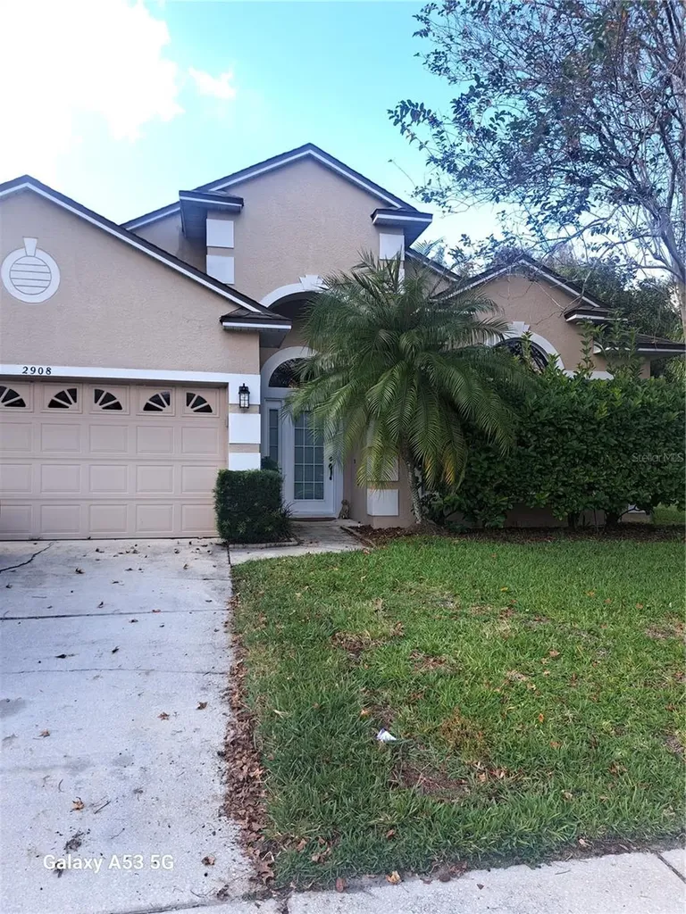 2908 Cedena Cove Street Orlando FL 32817