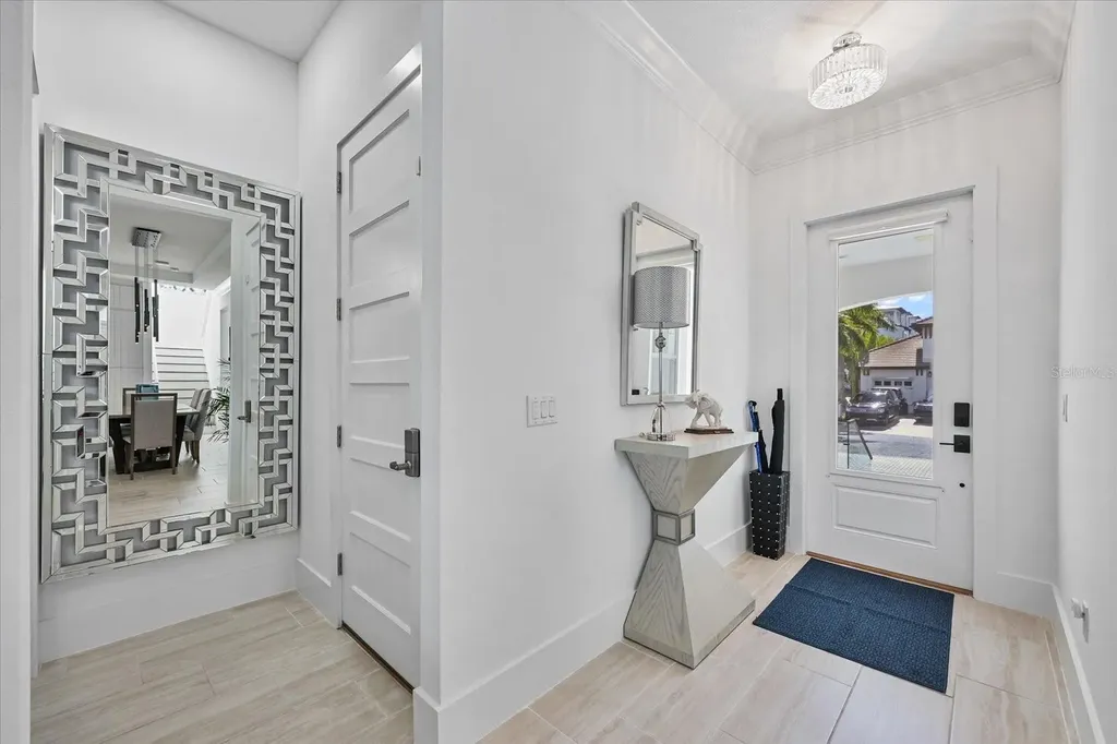 3005 Christophers Watch Lane Ruskin FL 33570