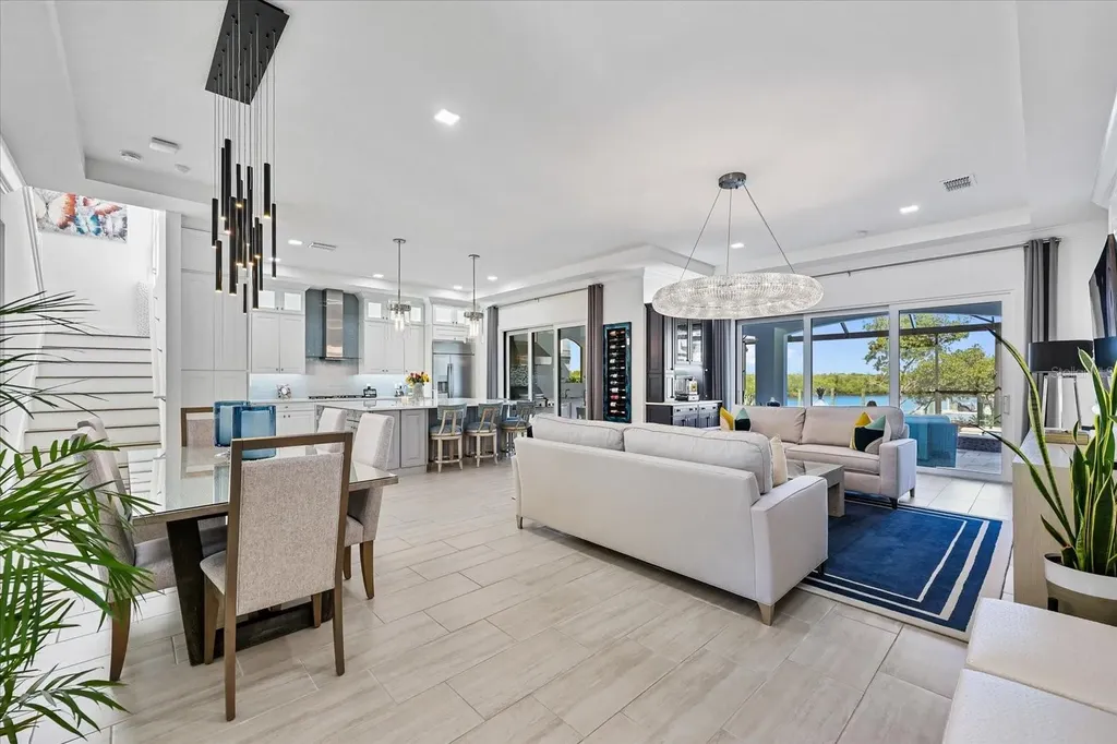3005 Christophers Watch Lane Ruskin FL 33570