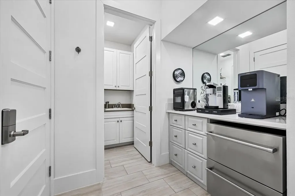 3005 Christophers Watch Lane Ruskin FL 33570