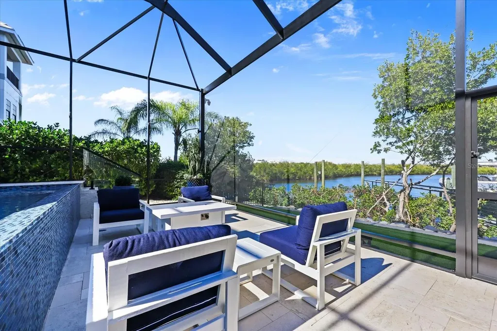 3005 Christophers Watch Lane Ruskin FL 33570