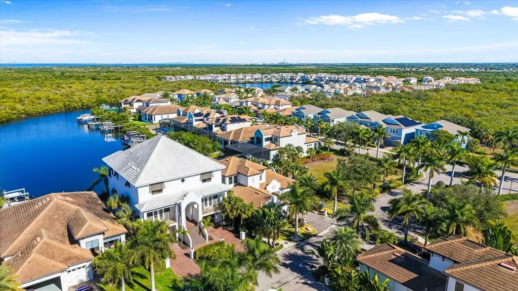 3005 Christophers Watch Lane Ruskin FL 33570