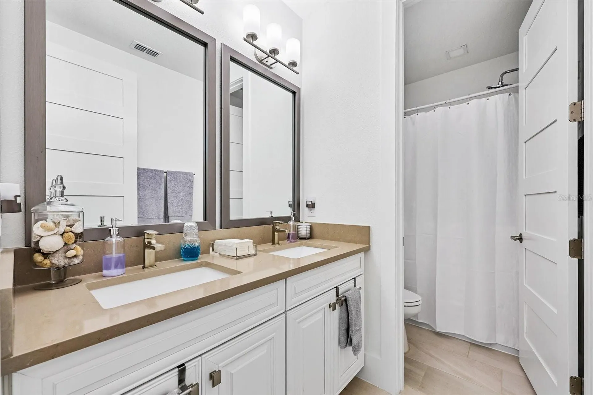 3005 Christophers Watch Lane Ruskin FL 33570