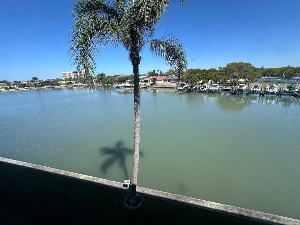 5935 30th Avenue S Gulfport FL 33707