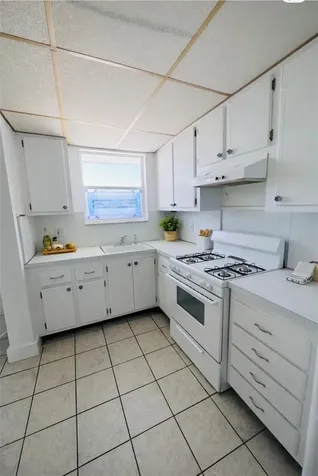 5935 30th Avenue S Gulfport FL 33707