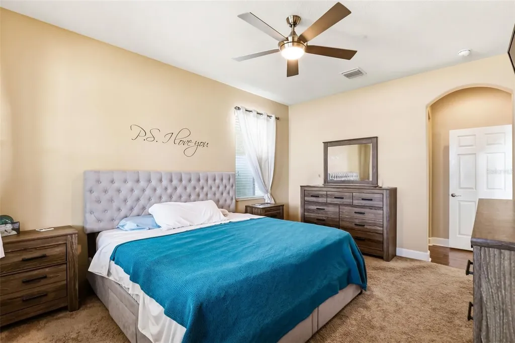 714 Tanana Fall Drive Ruskin FL 33570