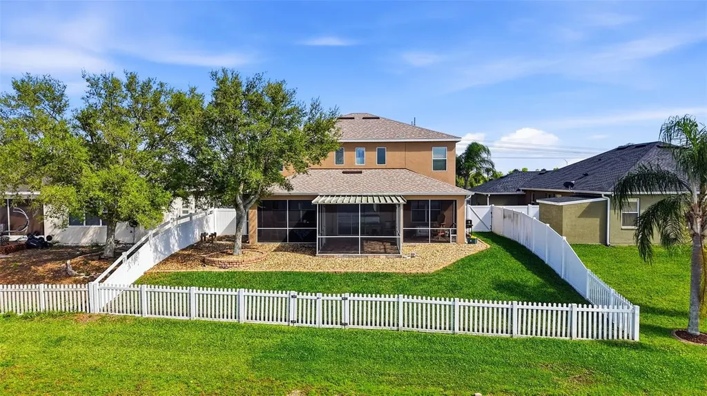 714 Tanana Fall Drive Ruskin FL 33570