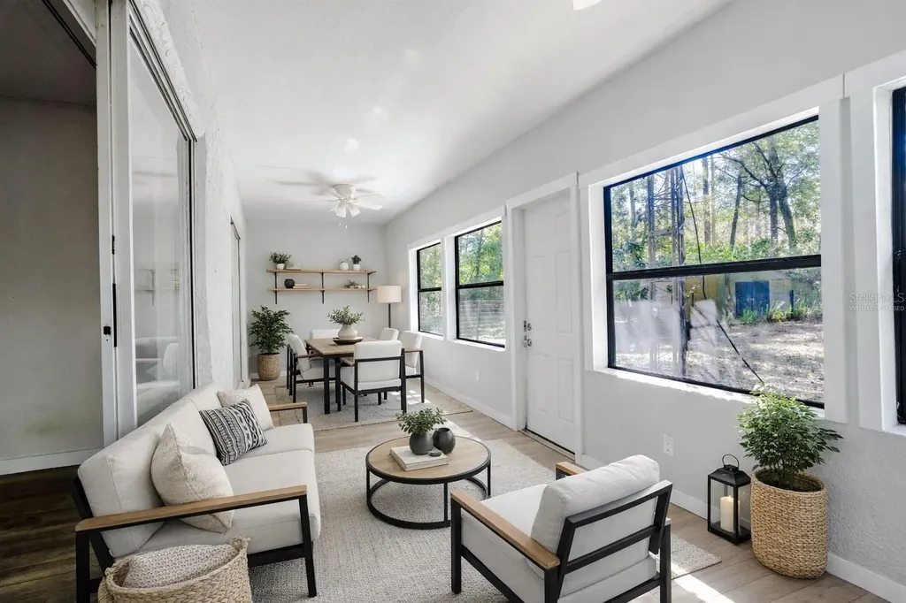 26312 Sleepy Hollow Street Sorrento FL 32776