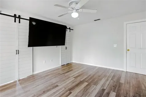 26312 Sleepy Hollow Street Sorrento FL 32776