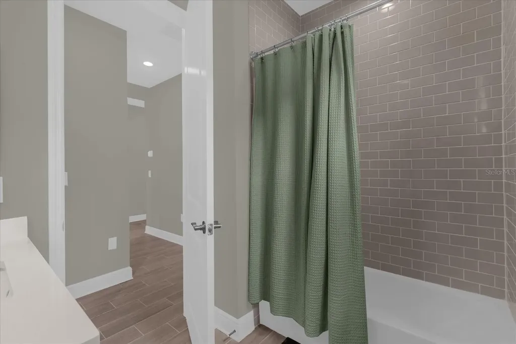 4531 Canoe Creek Avenue Parrish FL 34219