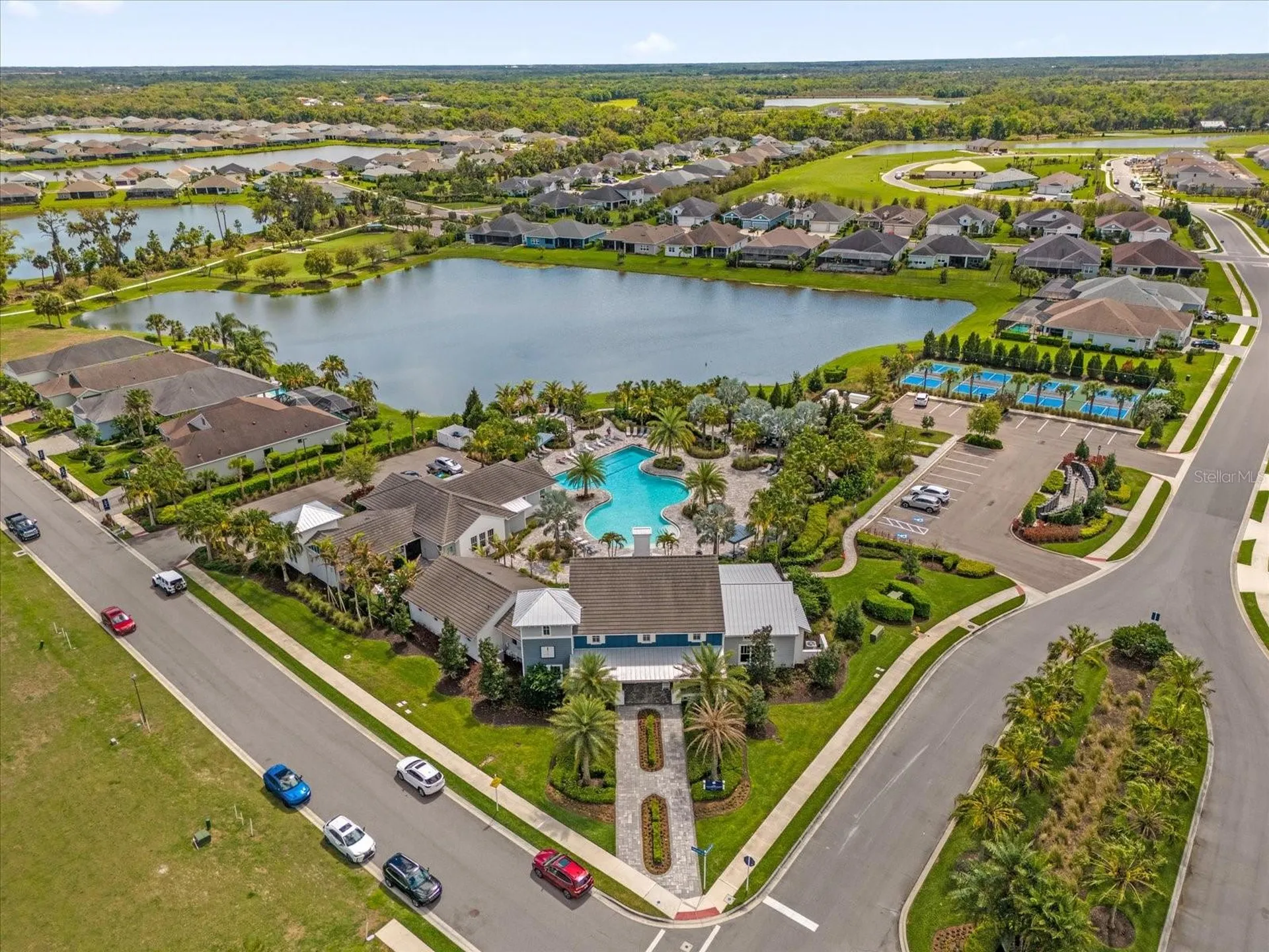4531 Canoe Creek Avenue Parrish FL 34219