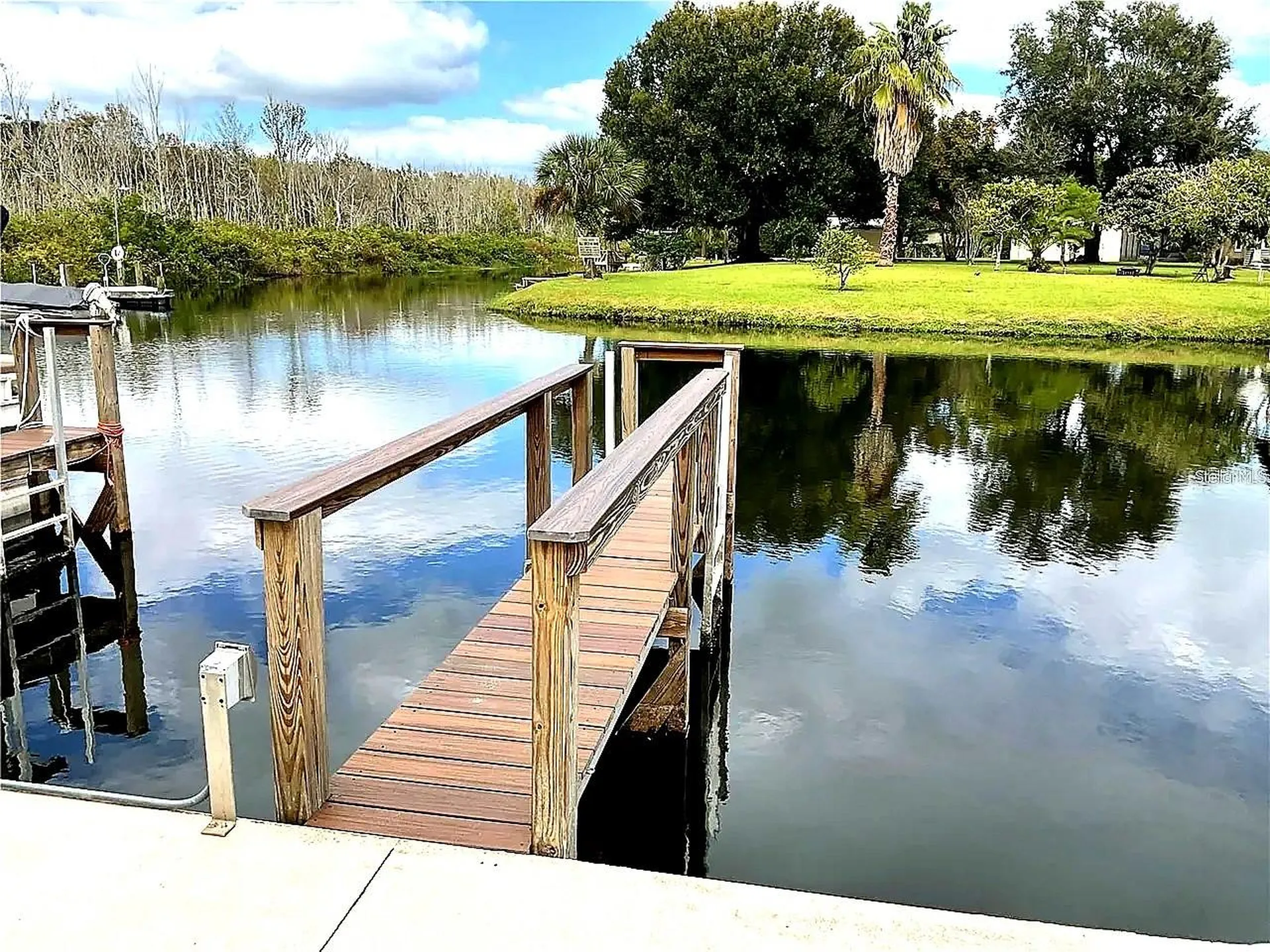 38045 Bluebird Circle Leesburg FL 34788