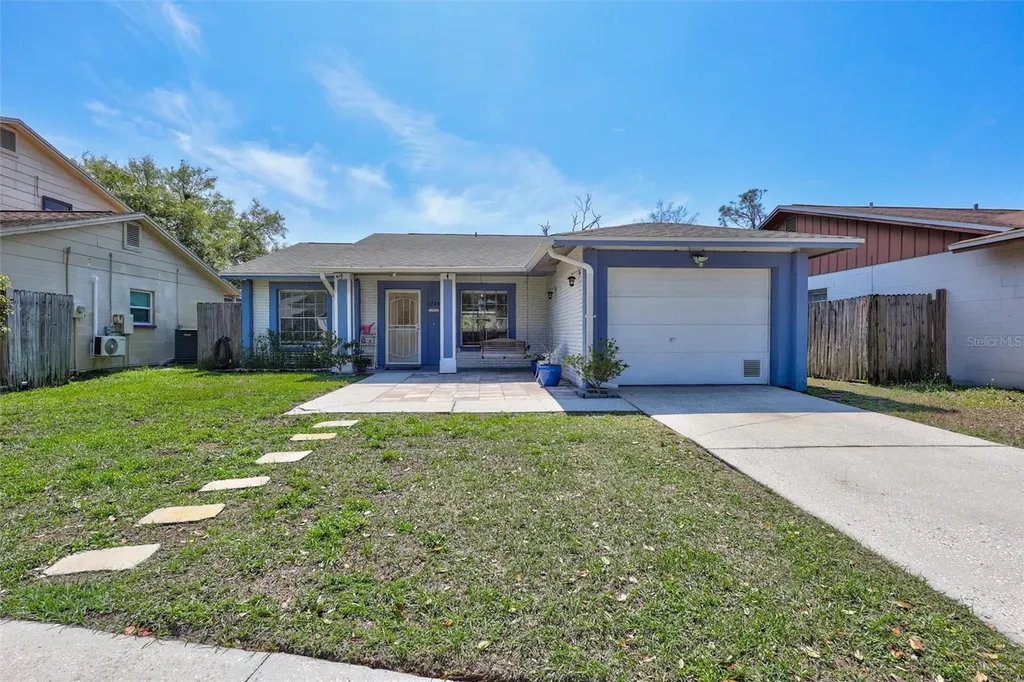 1735 Lakeview Village Drive Brandon FL 33510