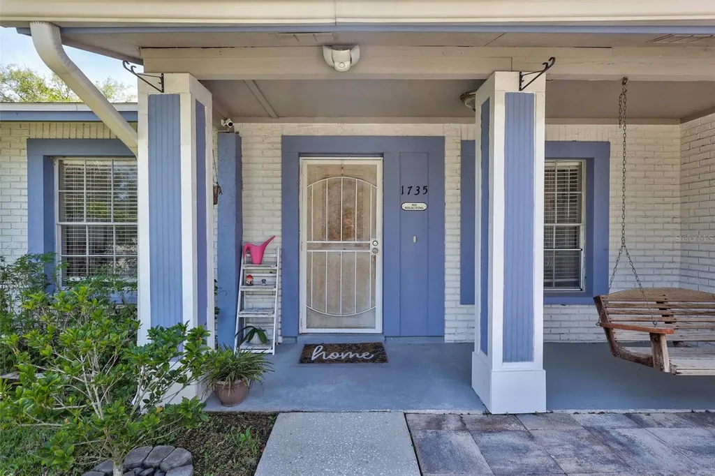 1735 Lakeview Village Drive Brandon FL 33510