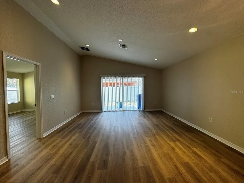 12388 NE 48th Loop Oxford FL 34484