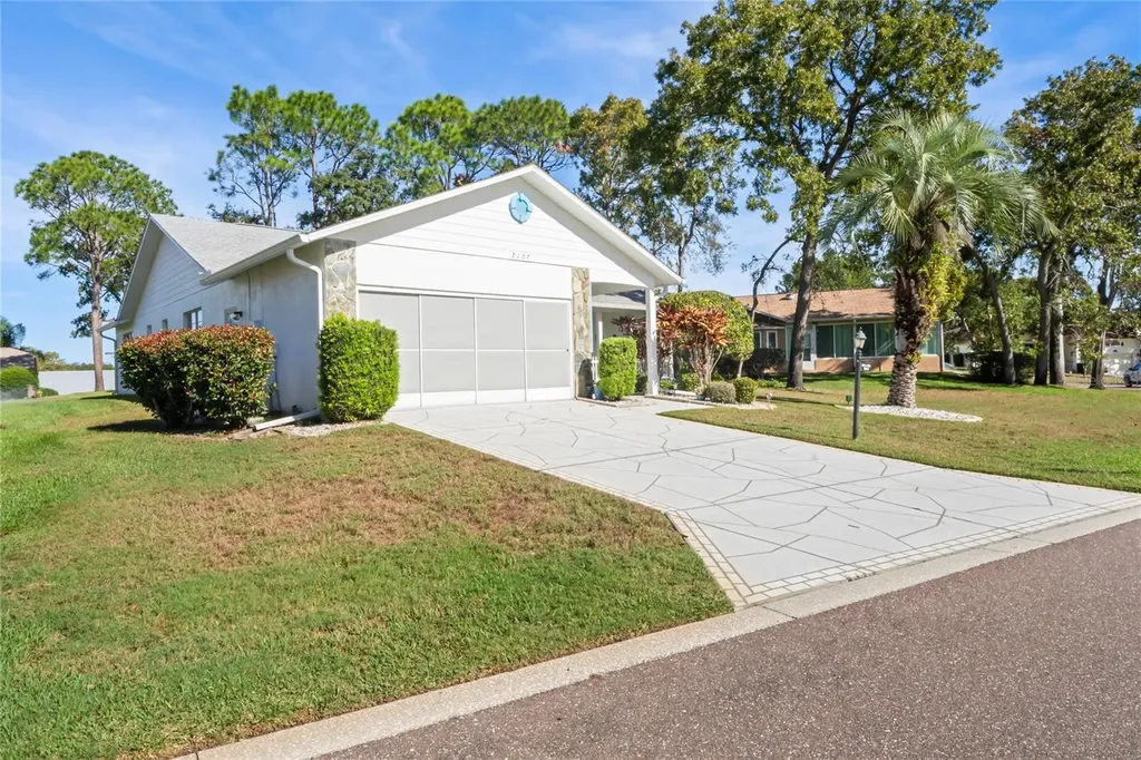7107 Pond View Court Spring Hill FL 34606