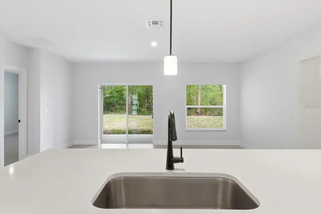 8760 N Vince Drive Dunnellon FL 34434