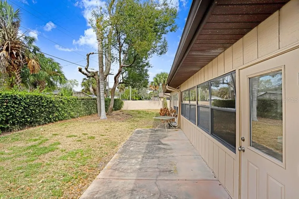 2025 Sylvester Road Lakeland FL 33803