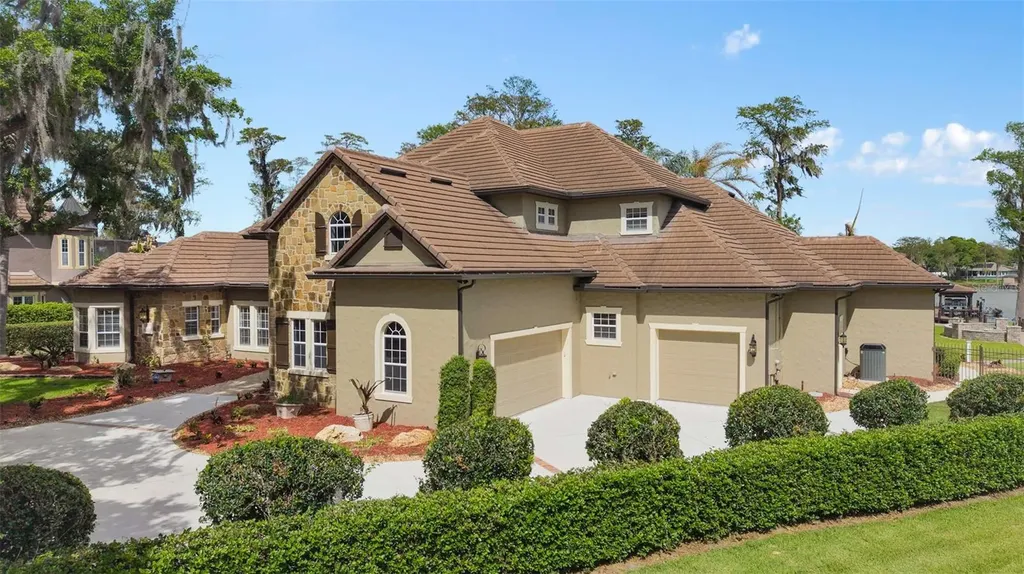 5143 Cranes Point Court Edgewood FL 32839