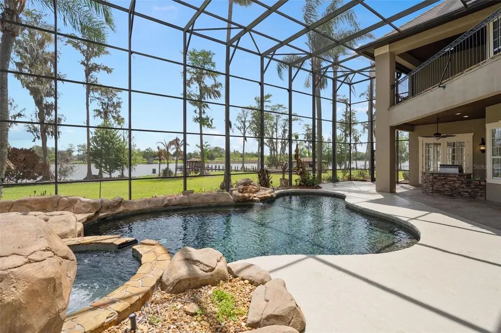 5143 Cranes Point Court Edgewood FL 32839