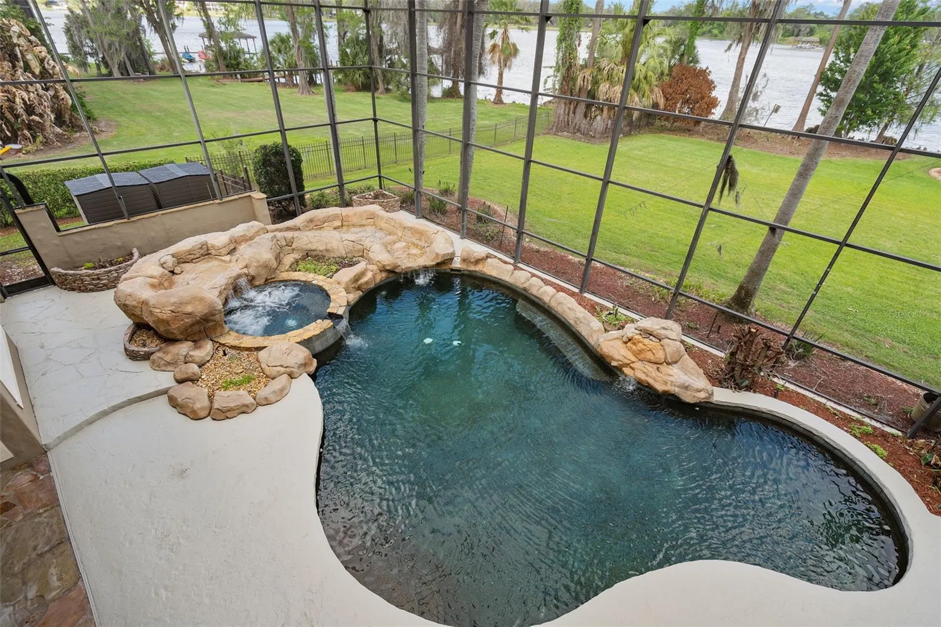 5143 Cranes Point Court Edgewood FL 32839