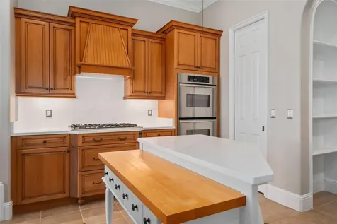 5143 Cranes Point Court Edgewood FL 32839