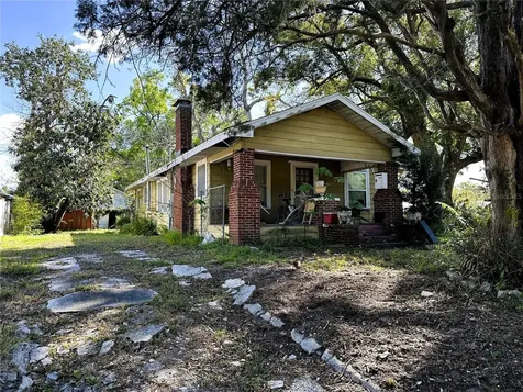 212 W Lambright Street Tampa FL 33604