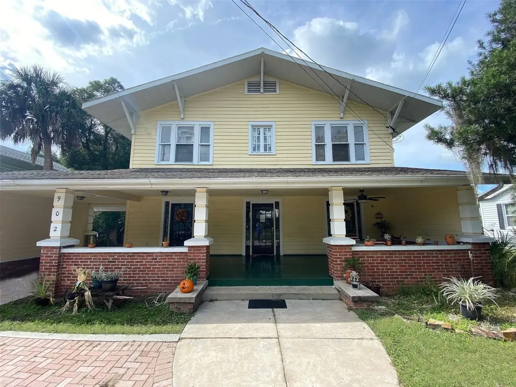 902 S Grove Street Eustis FL 32726