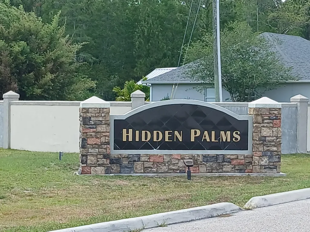 1102 Hidden Palms Drive Davenport FL 33897