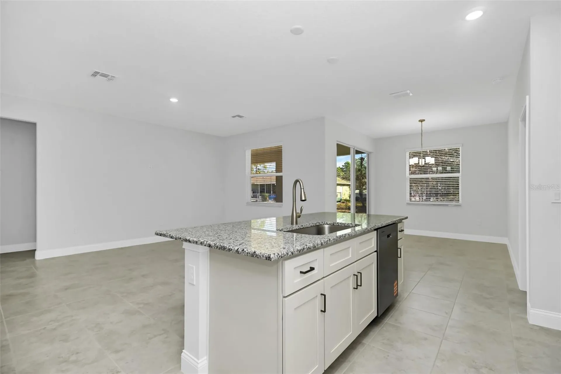 8736 N Vince Drive Dunnellon FL 34434
