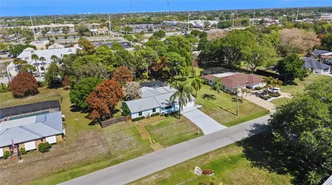 2225 SE Flanders Road Port St Lucie FL 34952