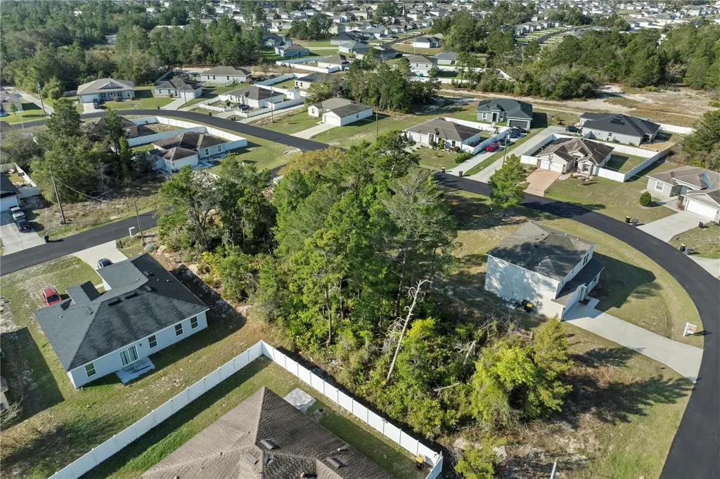 2017 Maple Lane Poinciana FL 34759