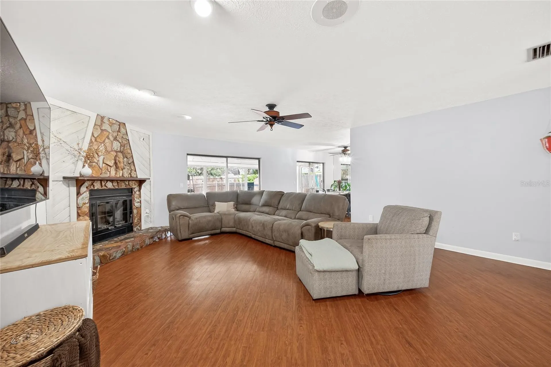 18322 Swan Lake Drive Lutz FL 33549