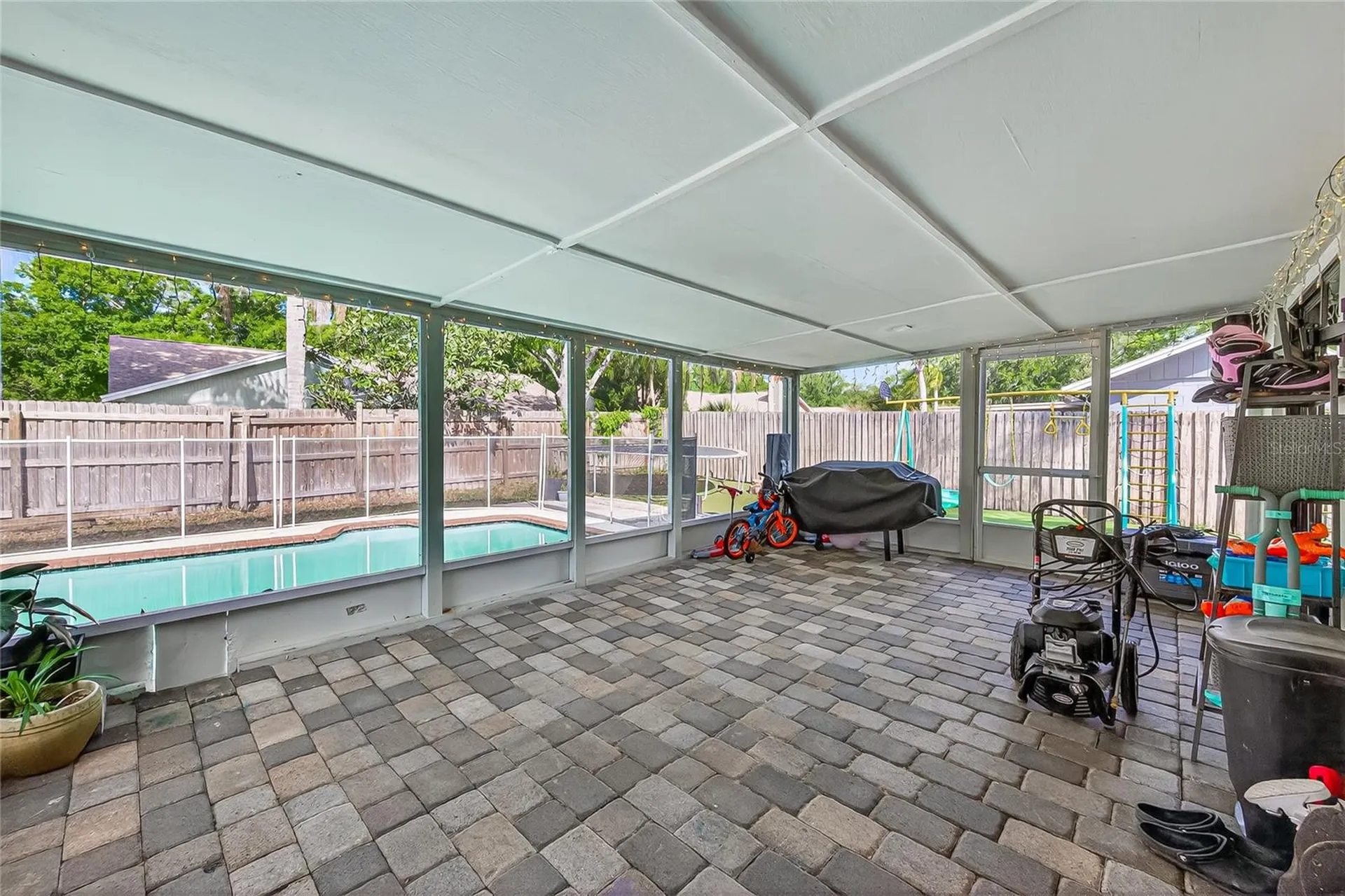 18322 Swan Lake Drive Lutz FL 33549
