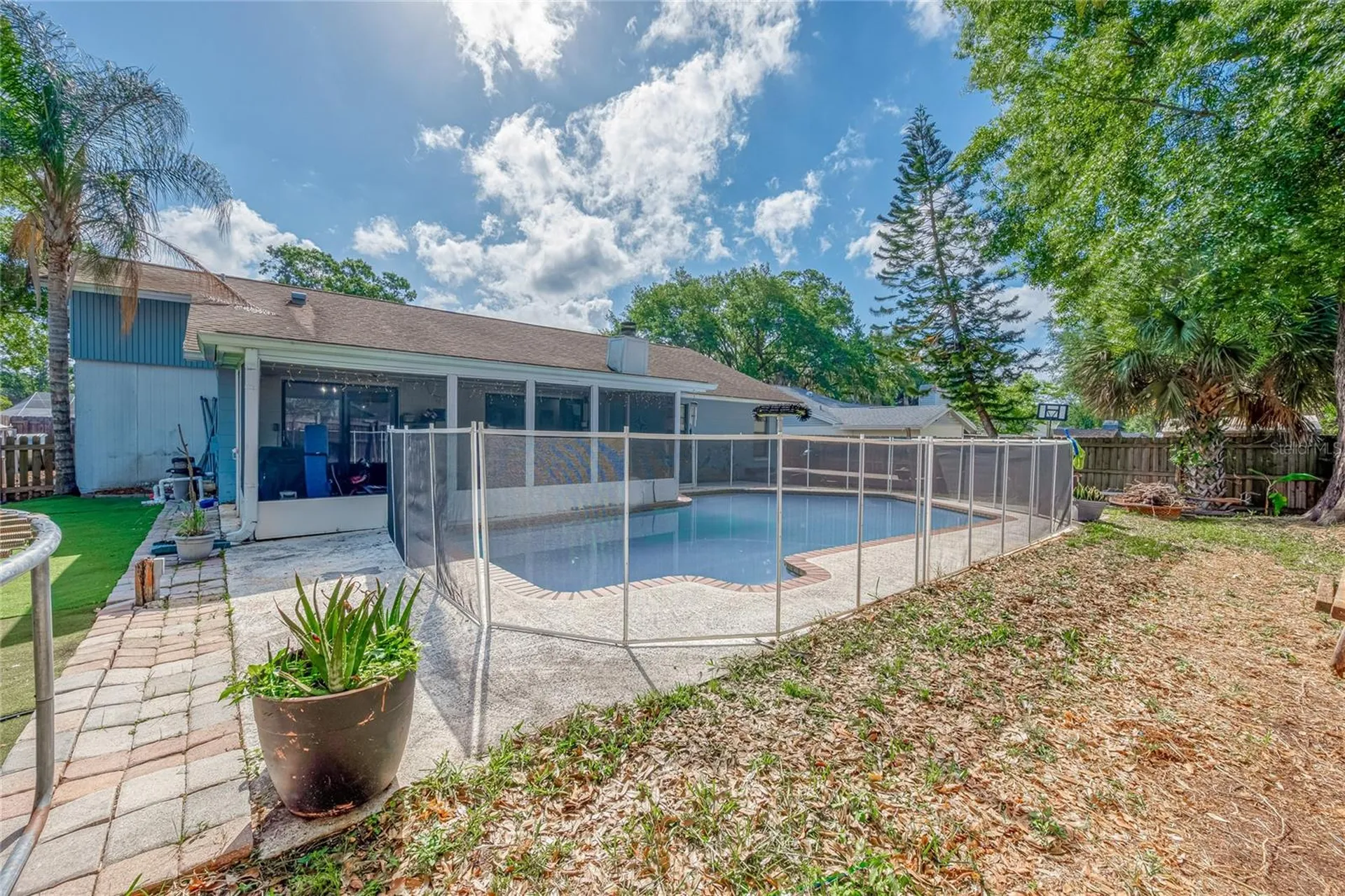 18322 Swan Lake Drive Lutz FL 33549