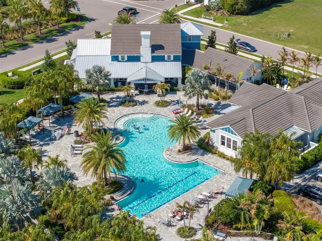 4629 Willow Bend Avenue Parrish FL 34219
