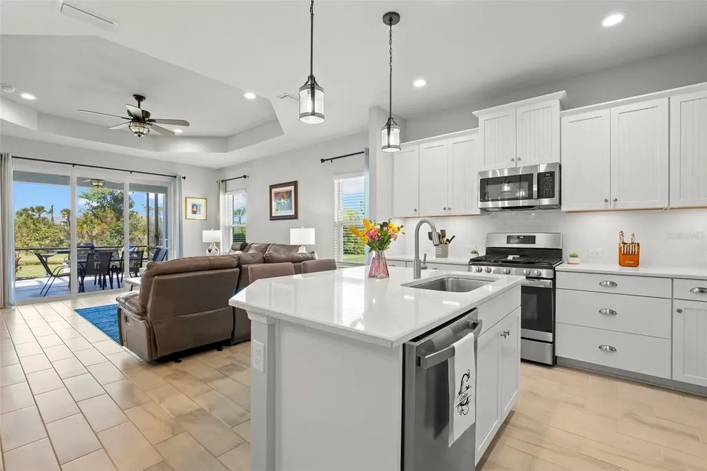 4629 Willow Bend Avenue Parrish FL 34219