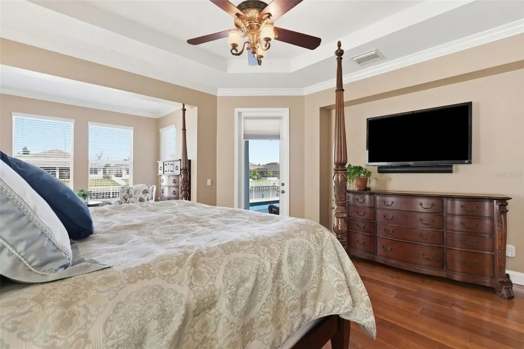 715 Islebay Drive Apollo Beach FL 33572