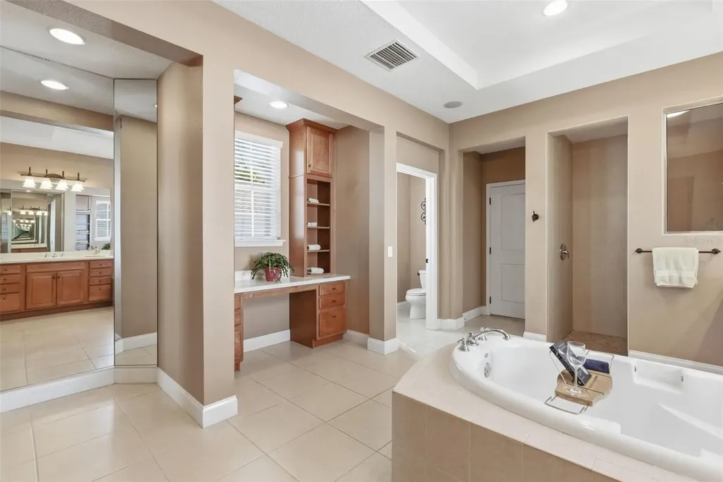 715 Islebay Drive Apollo Beach FL 33572
